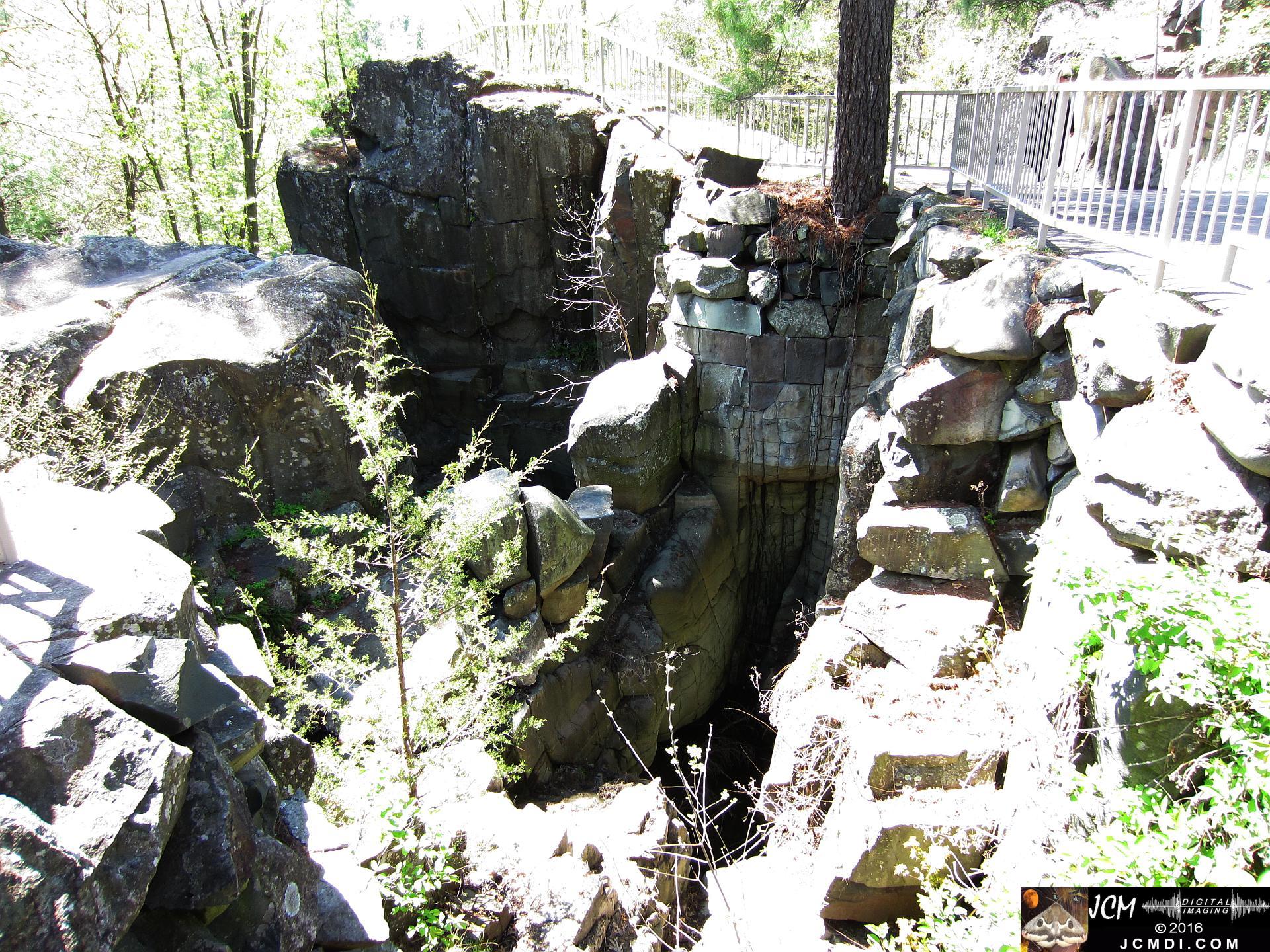 Taylors Falls (Minnesota) deep potholes in basalt rock
